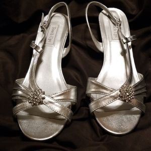 2/$20 Touch up Geri shoes size 12